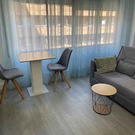 Oasis Plus Sevilla Exteriör bild